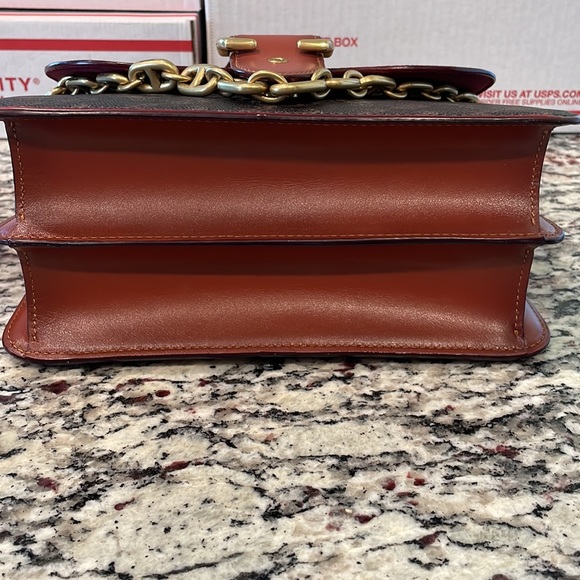 Coach | Shoulder Bag In Signature Canvas With Horse And Carriage Print - Picture 3 of 5